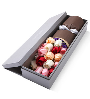 彼岸花开-多彩玫瑰共19枝