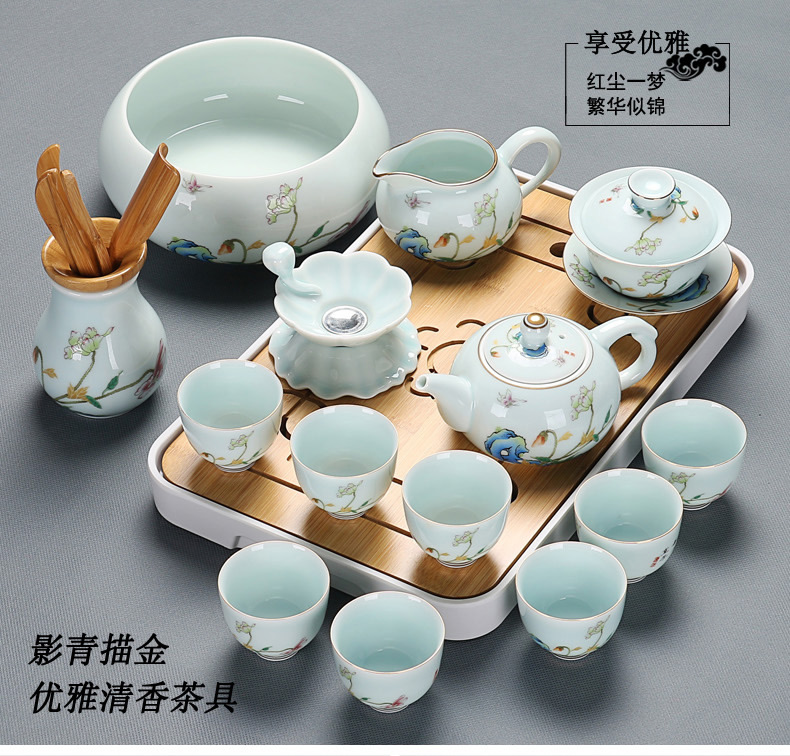 イ452 茶器『金地菊紋　青茶器　棗　木箱』陶器　茶道具 イ452 茶器『金地菊紋 青茶器 棗 木箱』陶器 茶道具