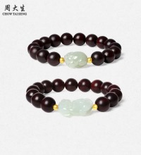 周大生 小叶紫檀金镶玉手串 - 男女款